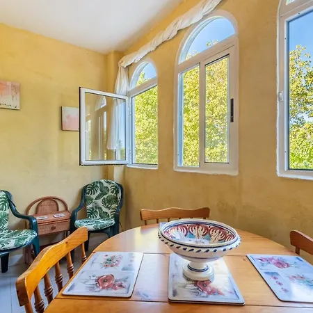 El Paraiso Apartment
